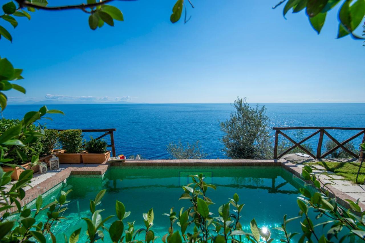 La Maurella Bed & Breakfast Băile Herculane Dış mekan fotoğraf